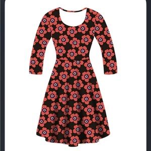 Natopia Scarlet Bloom Long Sleeve Deluxe Pocket Dress Size S/M